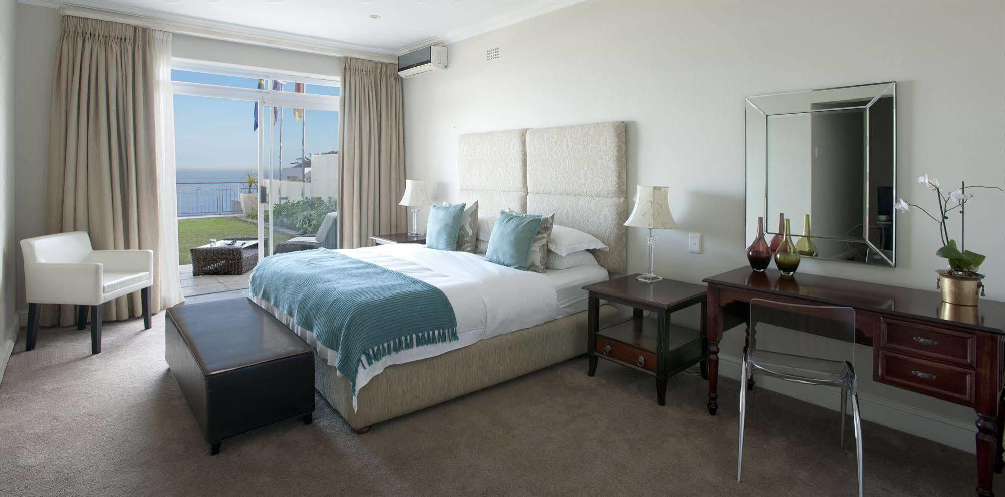 Guest house 3 On Camps Bay 4*
