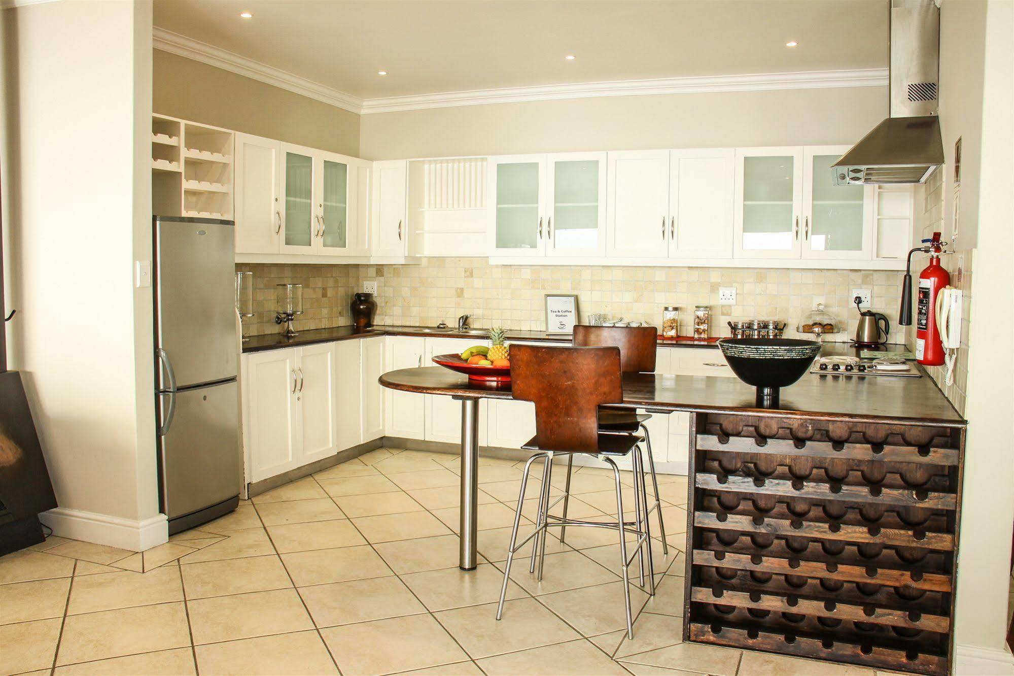 3 On Camps Bay Guest house