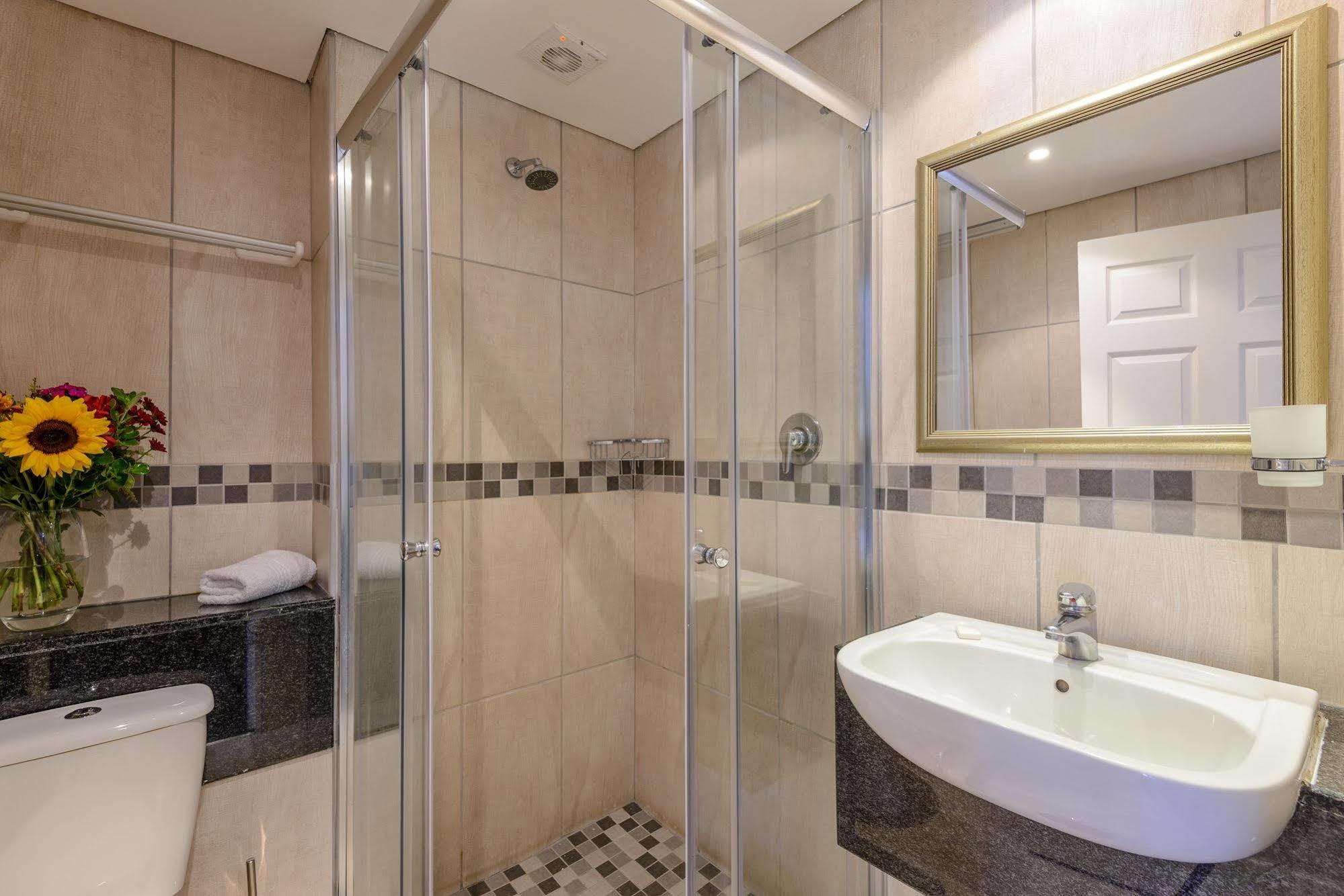 Royal Atlantic Aparthotel Cape Town