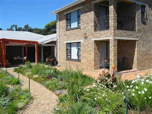 Guest house Ascot Gardens Self Catering 3*