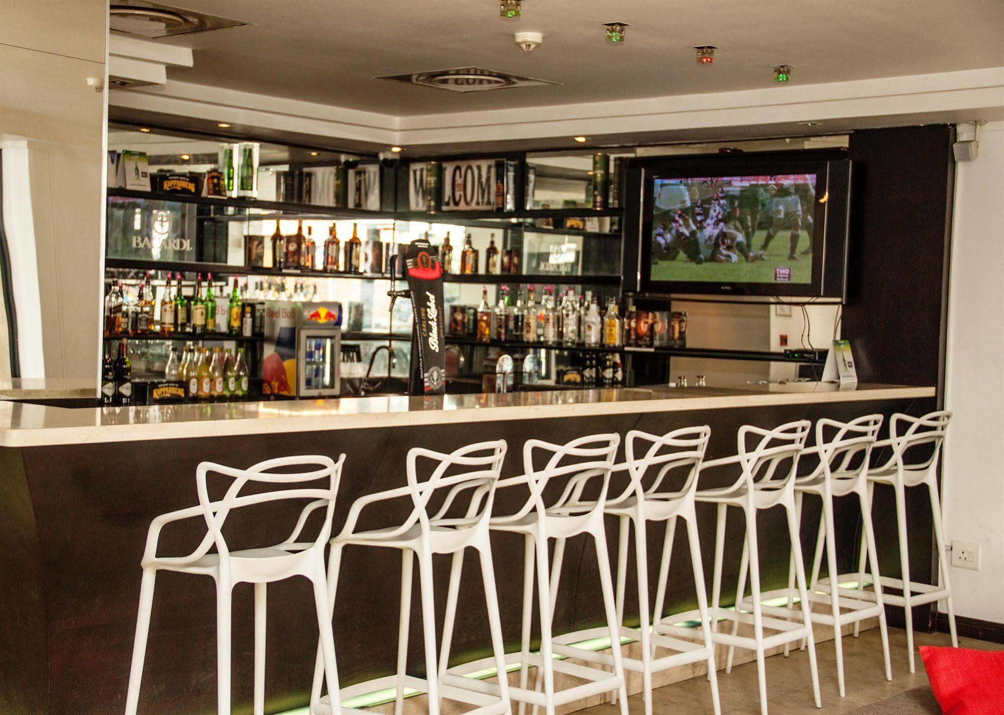 Urban Chic Boutique & Cafe Hotel Cape Town
