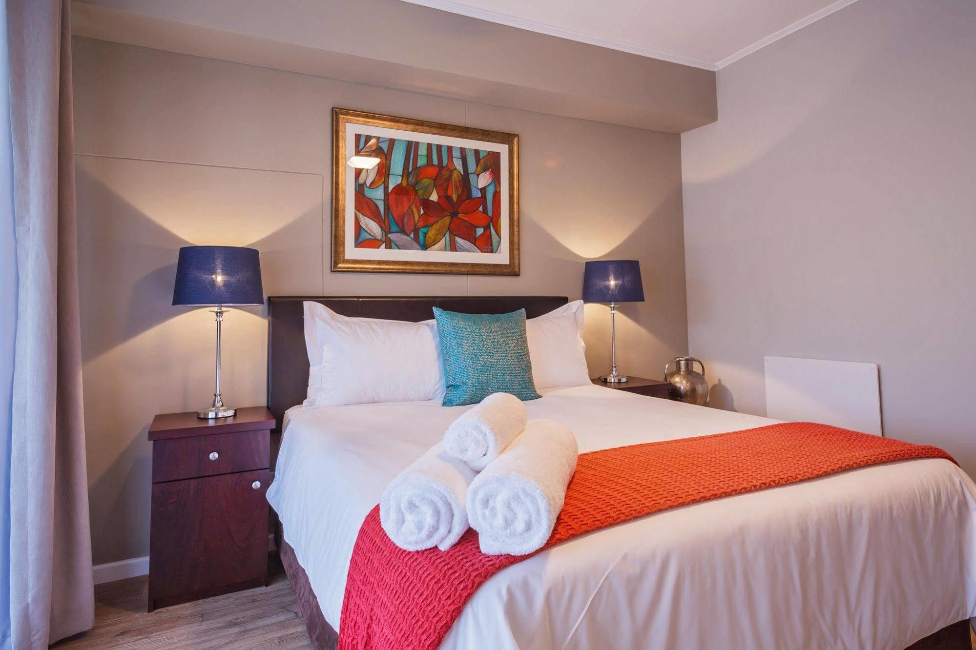 Island Club & Aparthotel Cape Town
