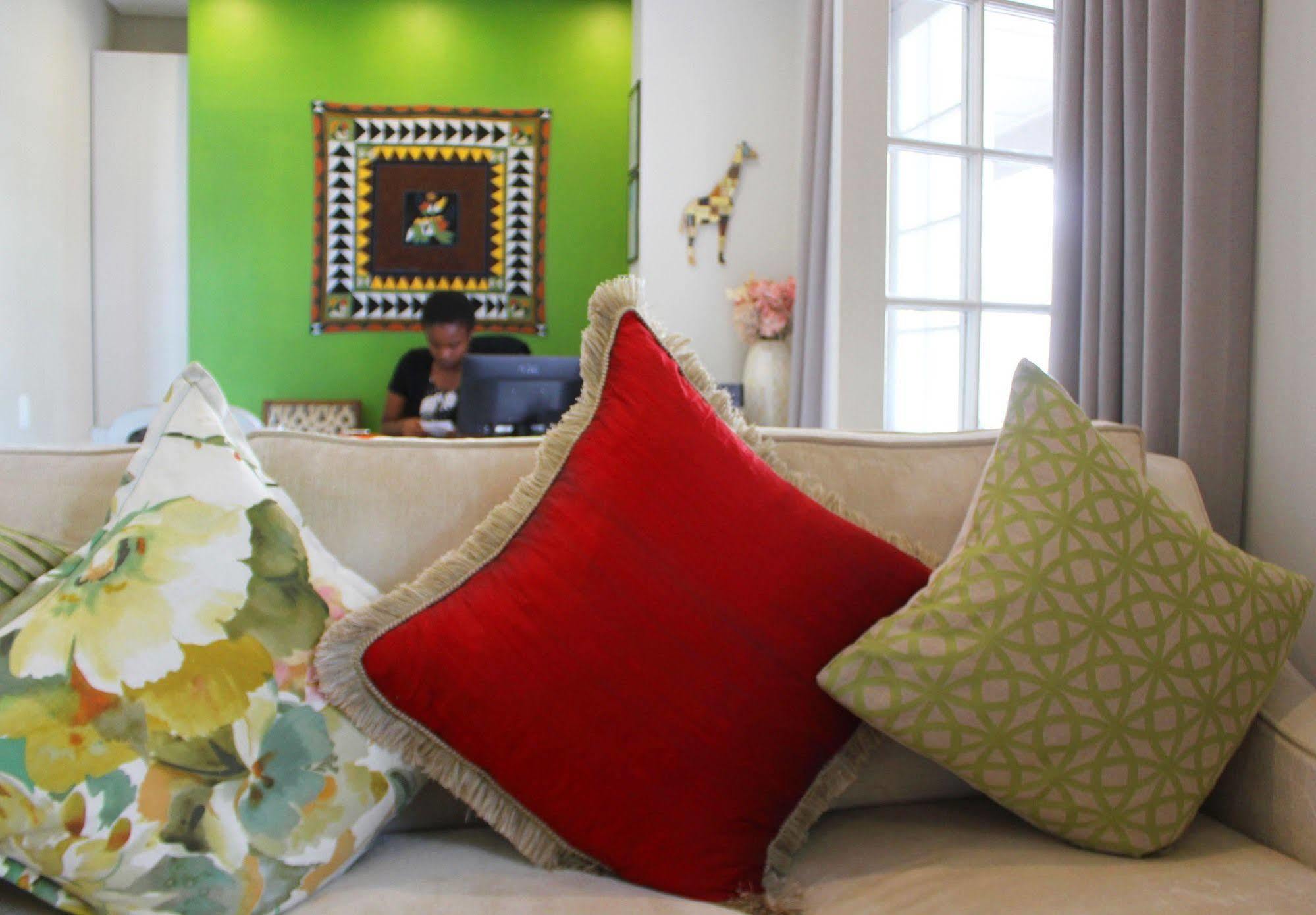 Long Street Boutique 3*