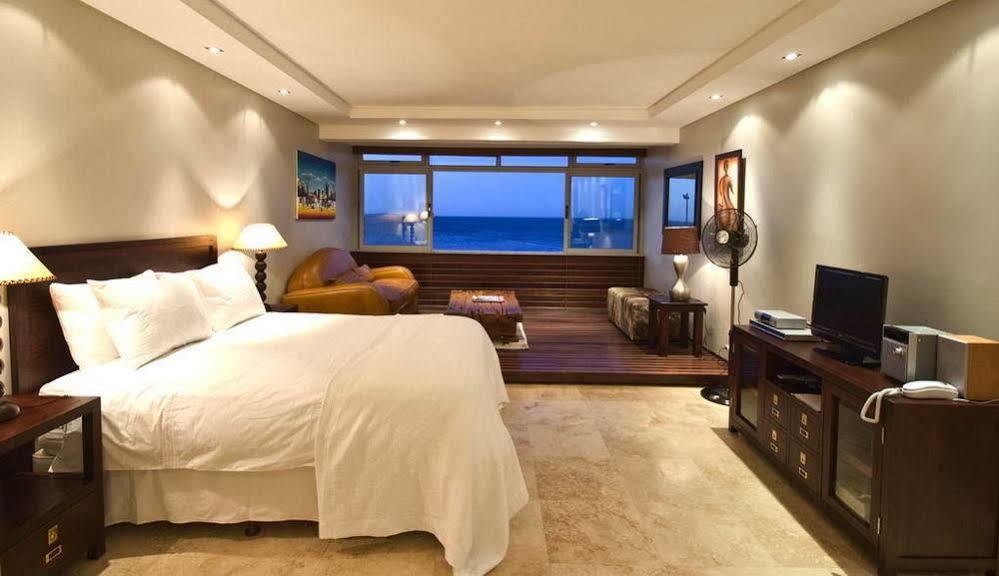 Bantry Luxury * Cape Town