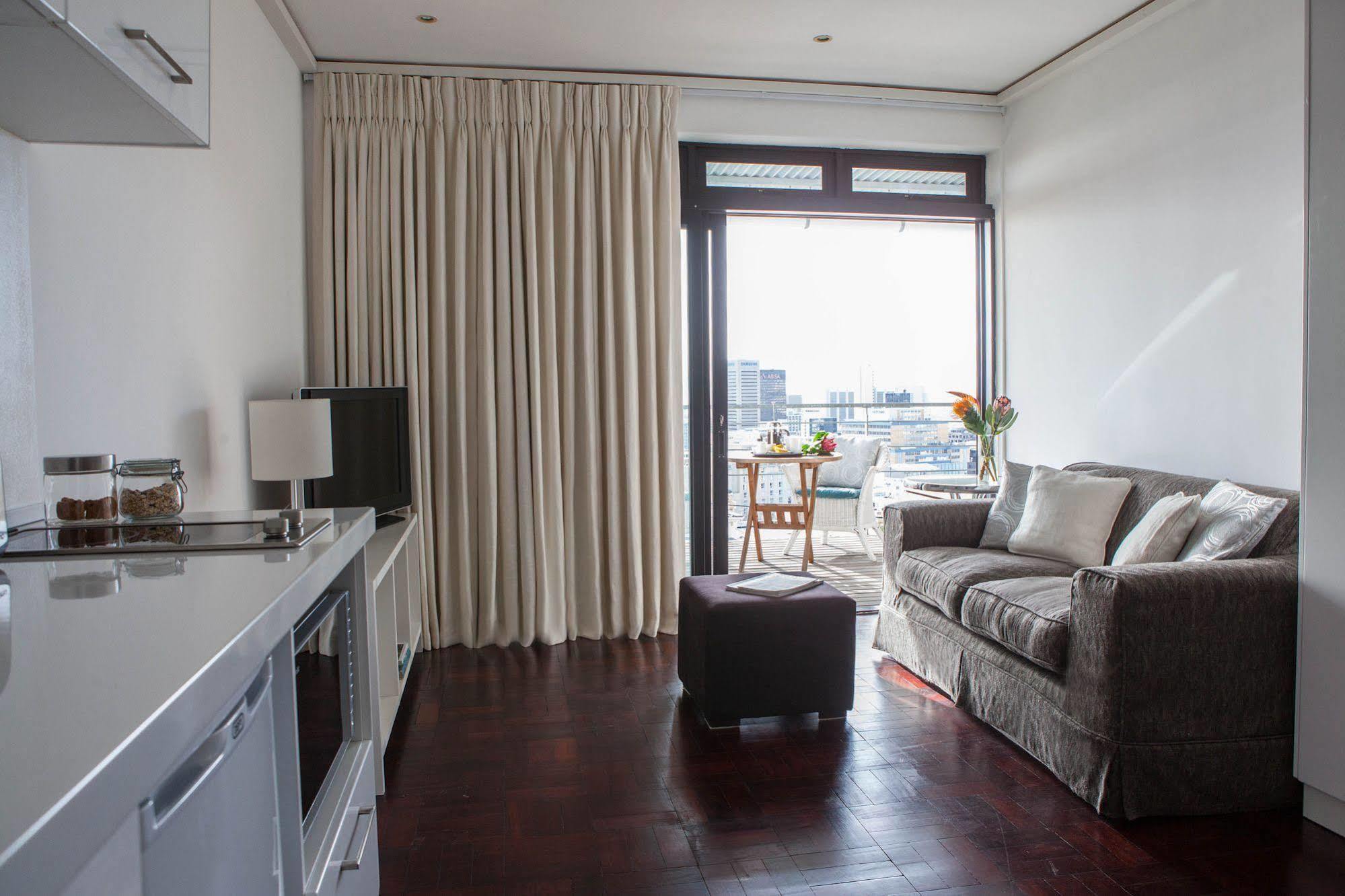 Guest house Upperbloem And 3*