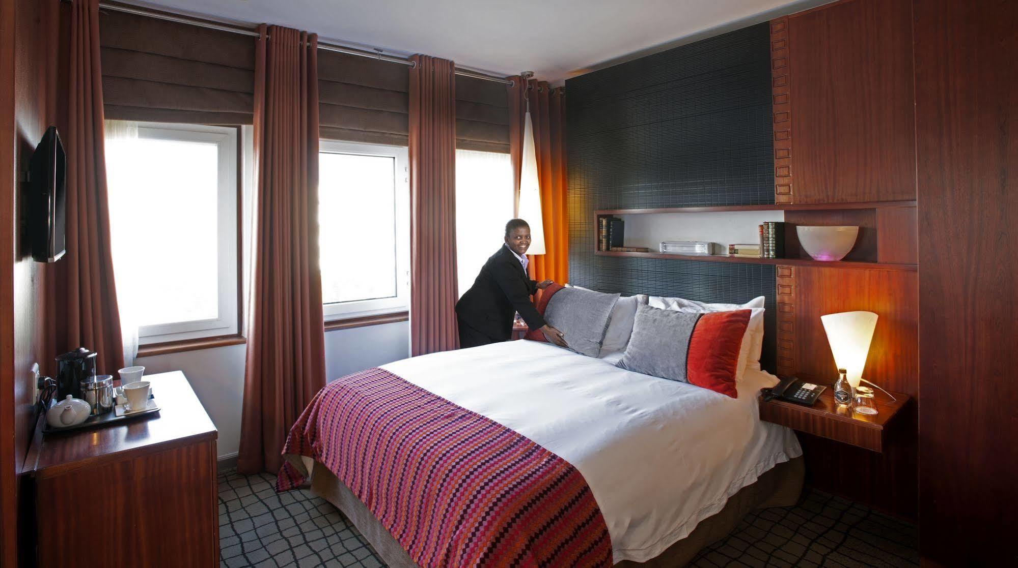 Hotel Townhouse