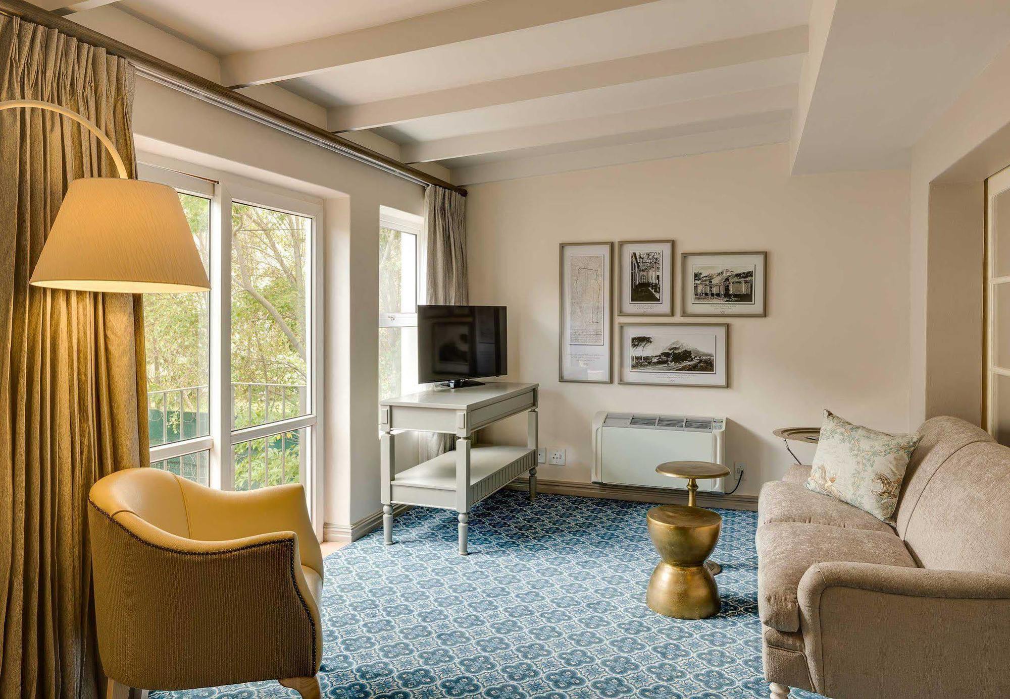 Protea Mowbray 4* Cape Town