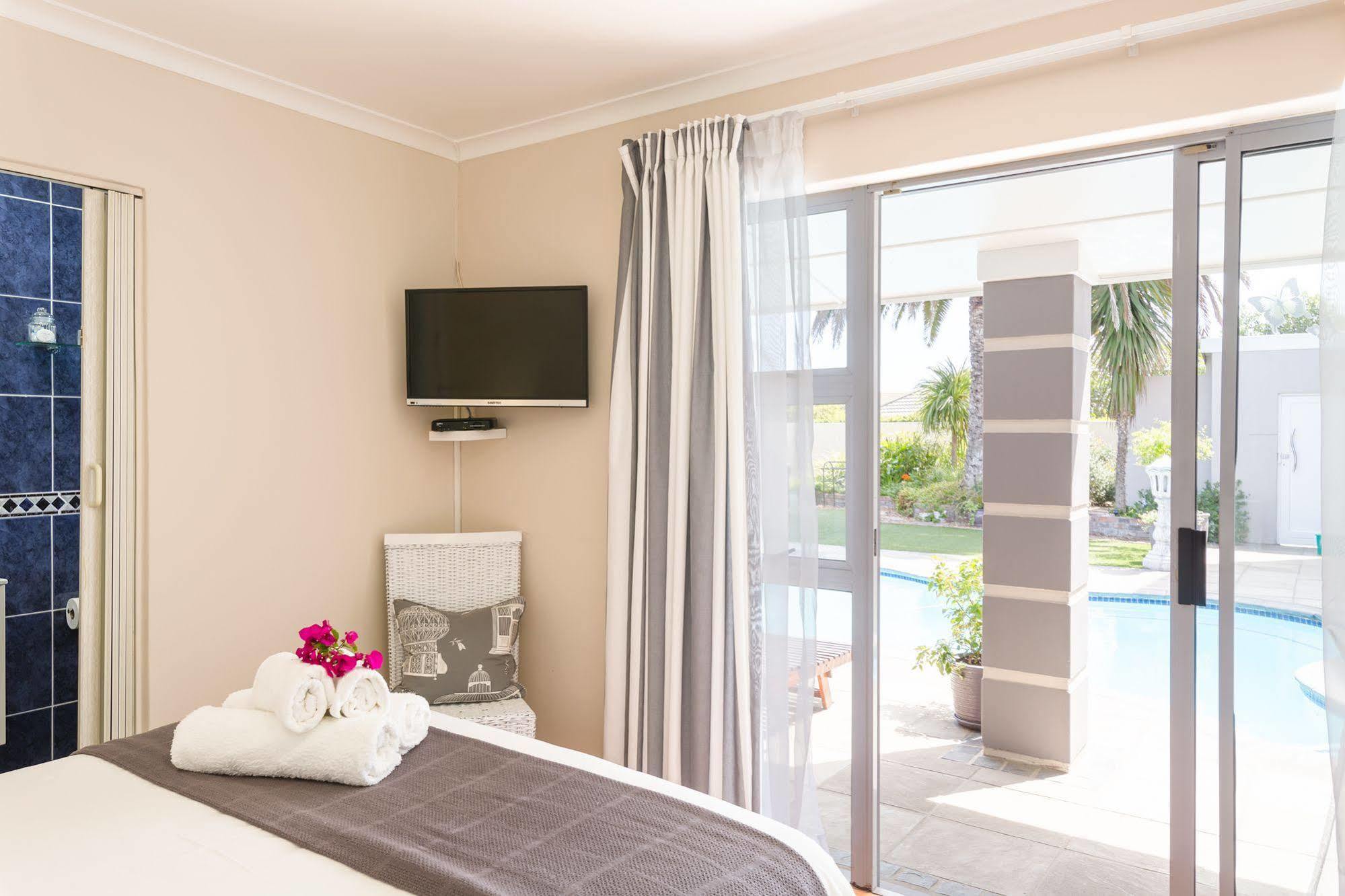 Atlantic Beach Guest house 3*