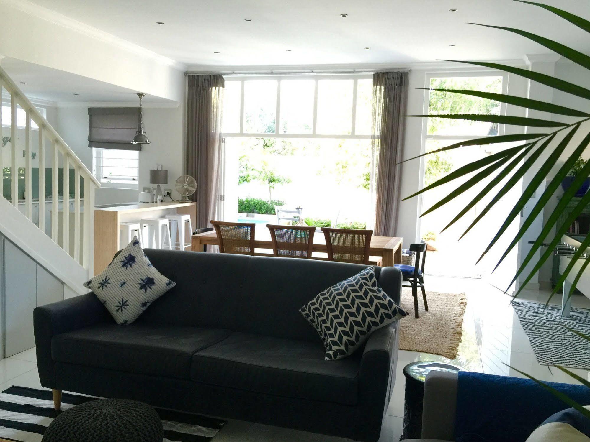 Cricklewood Place - Luxury Holiday Homes
