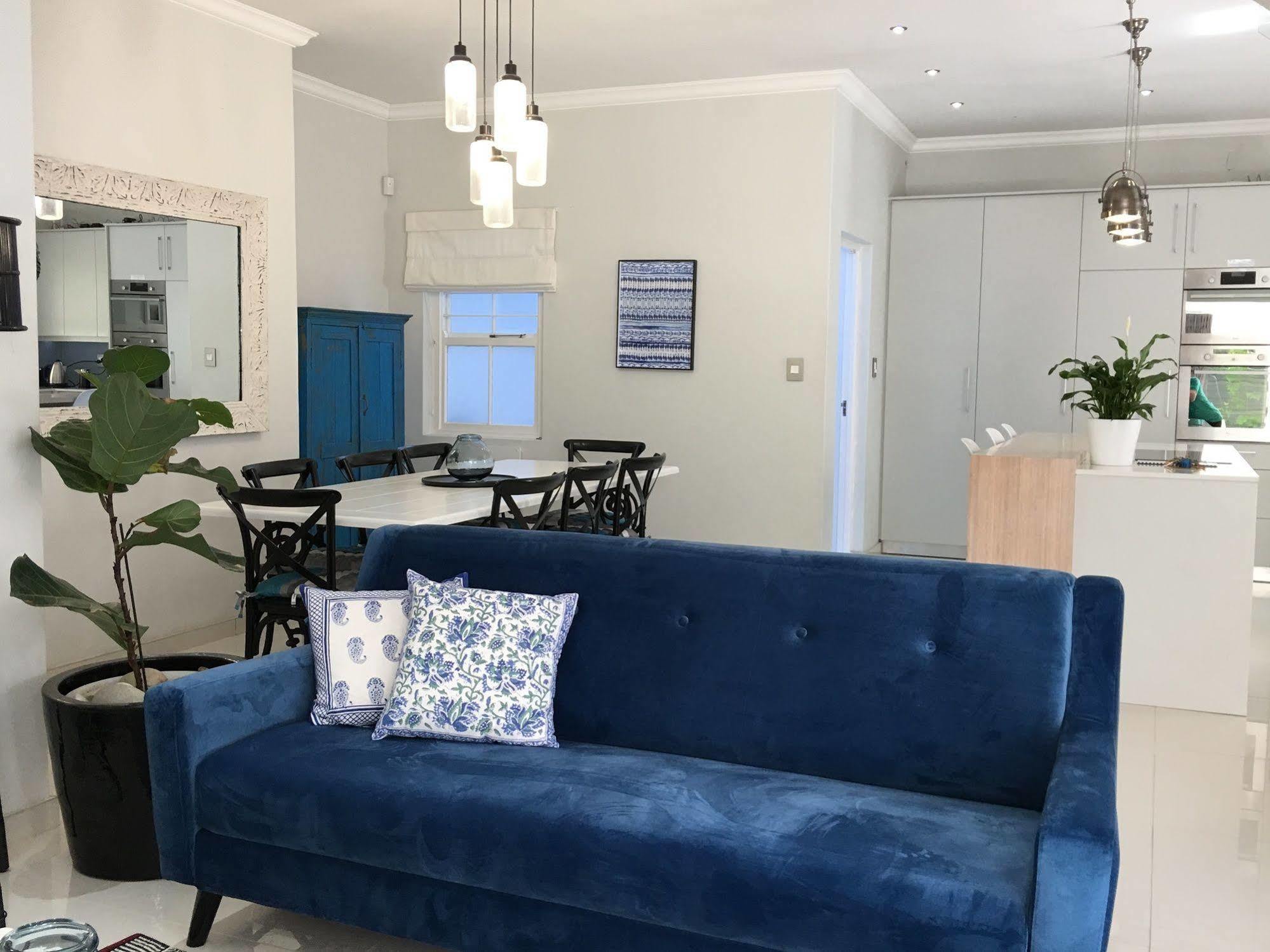 Villa Cricklewood Place - Luxury Holiday Homes Cape Town