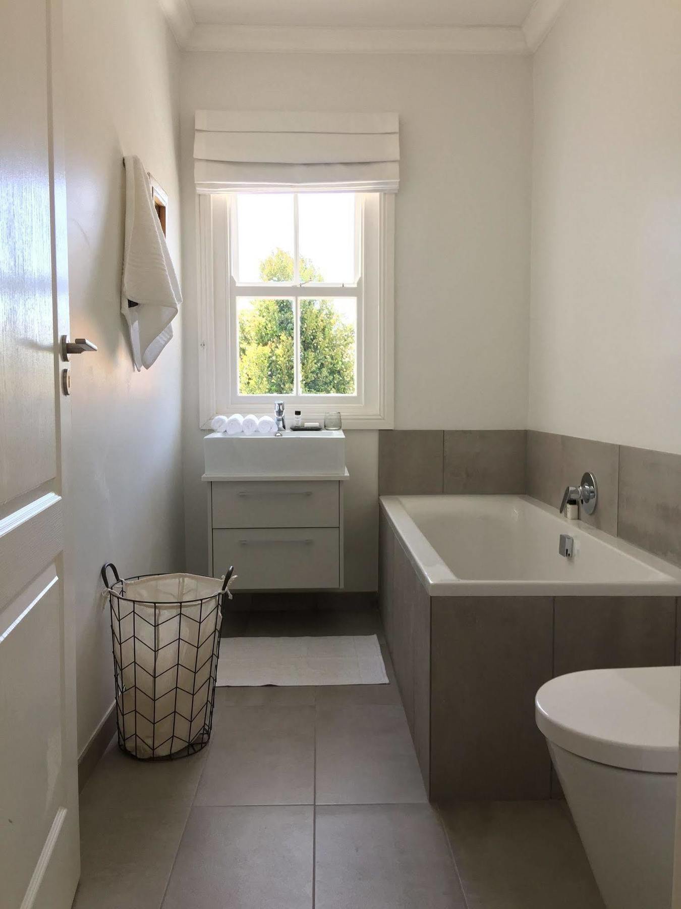 Villa Cricklewood Place - Luxury Holiday Homes