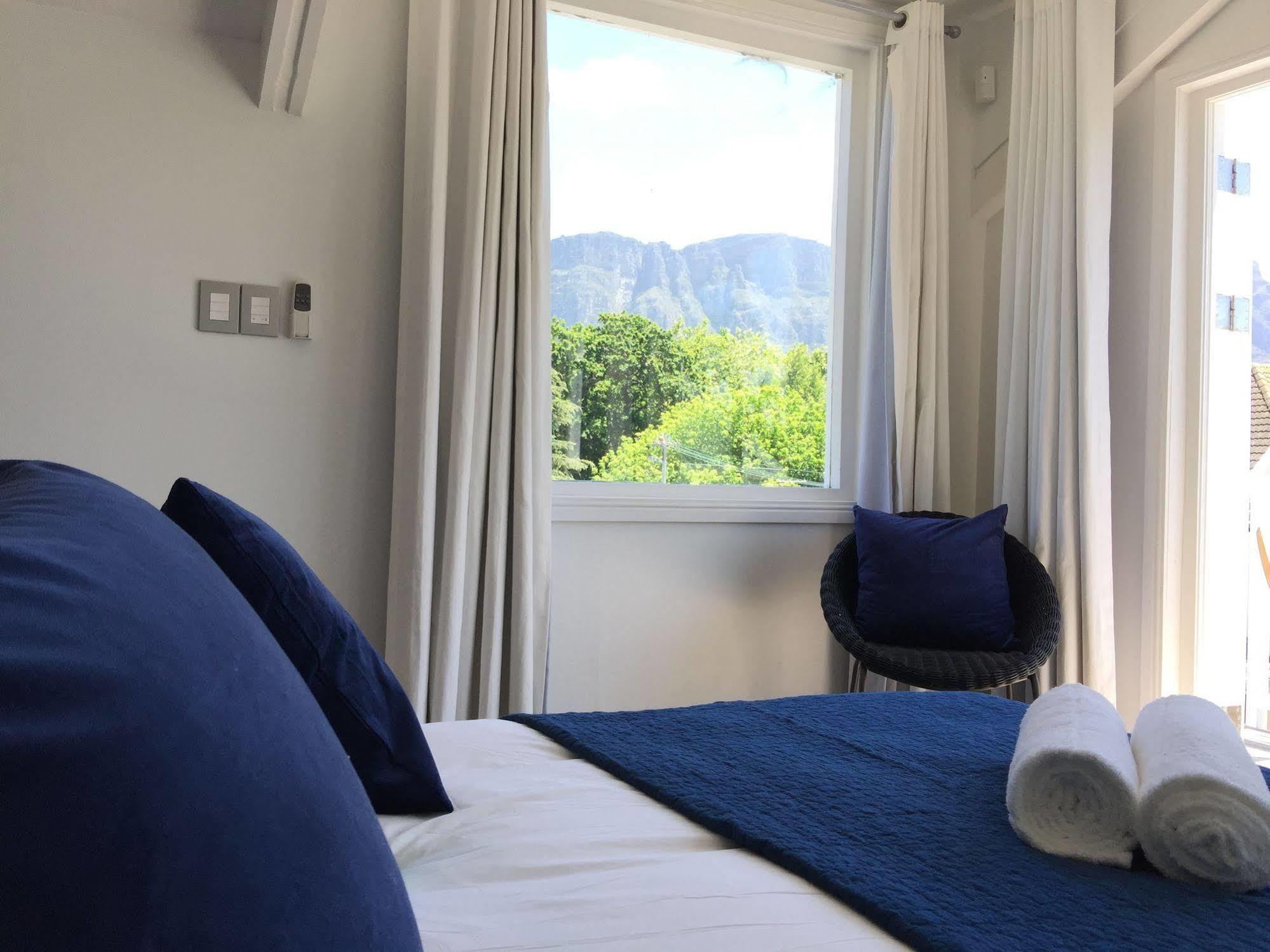 Cricklewood Place - Luxury Holiday Homes Cape Town