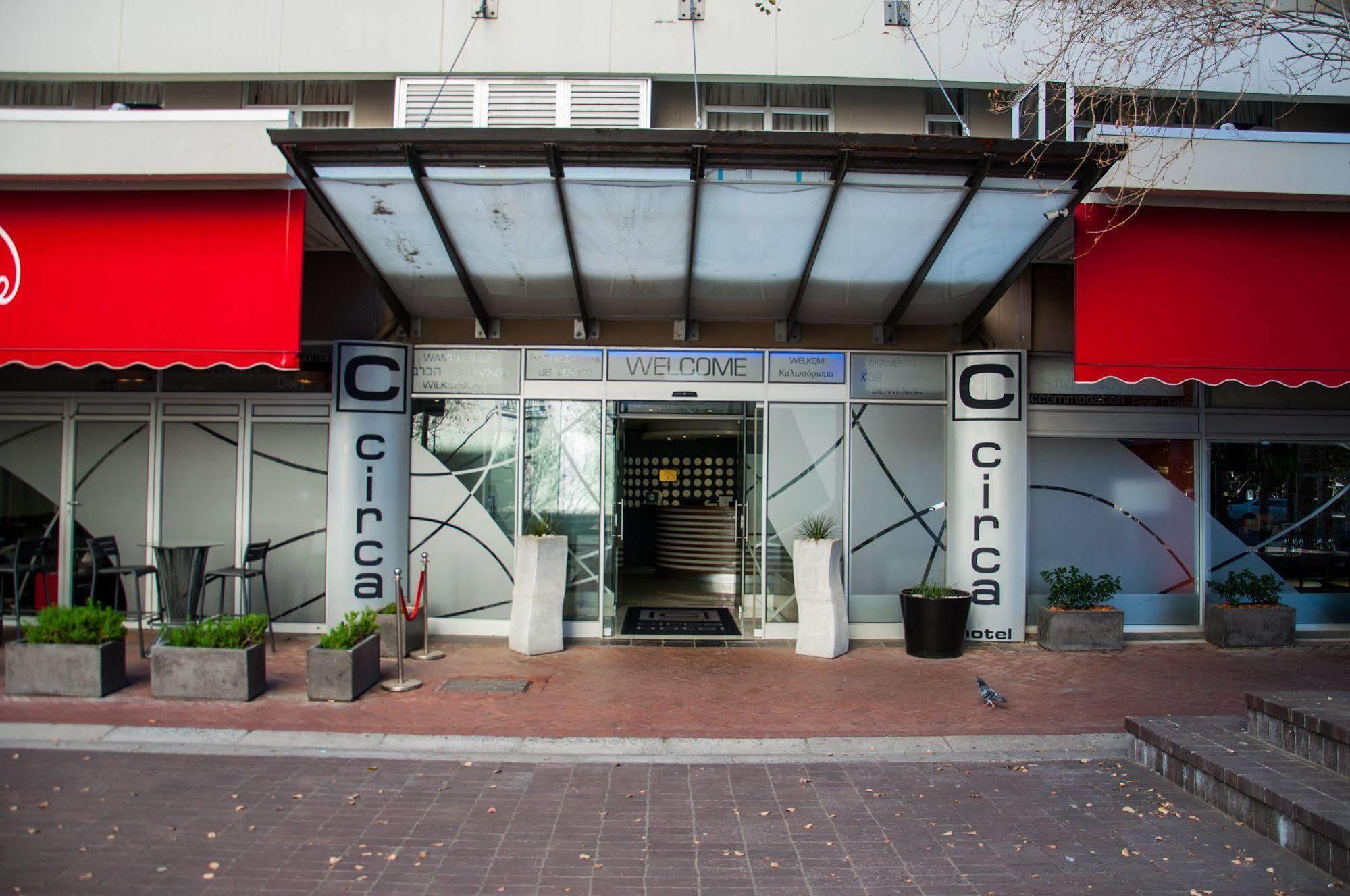 Circa Luxury Aparthotel