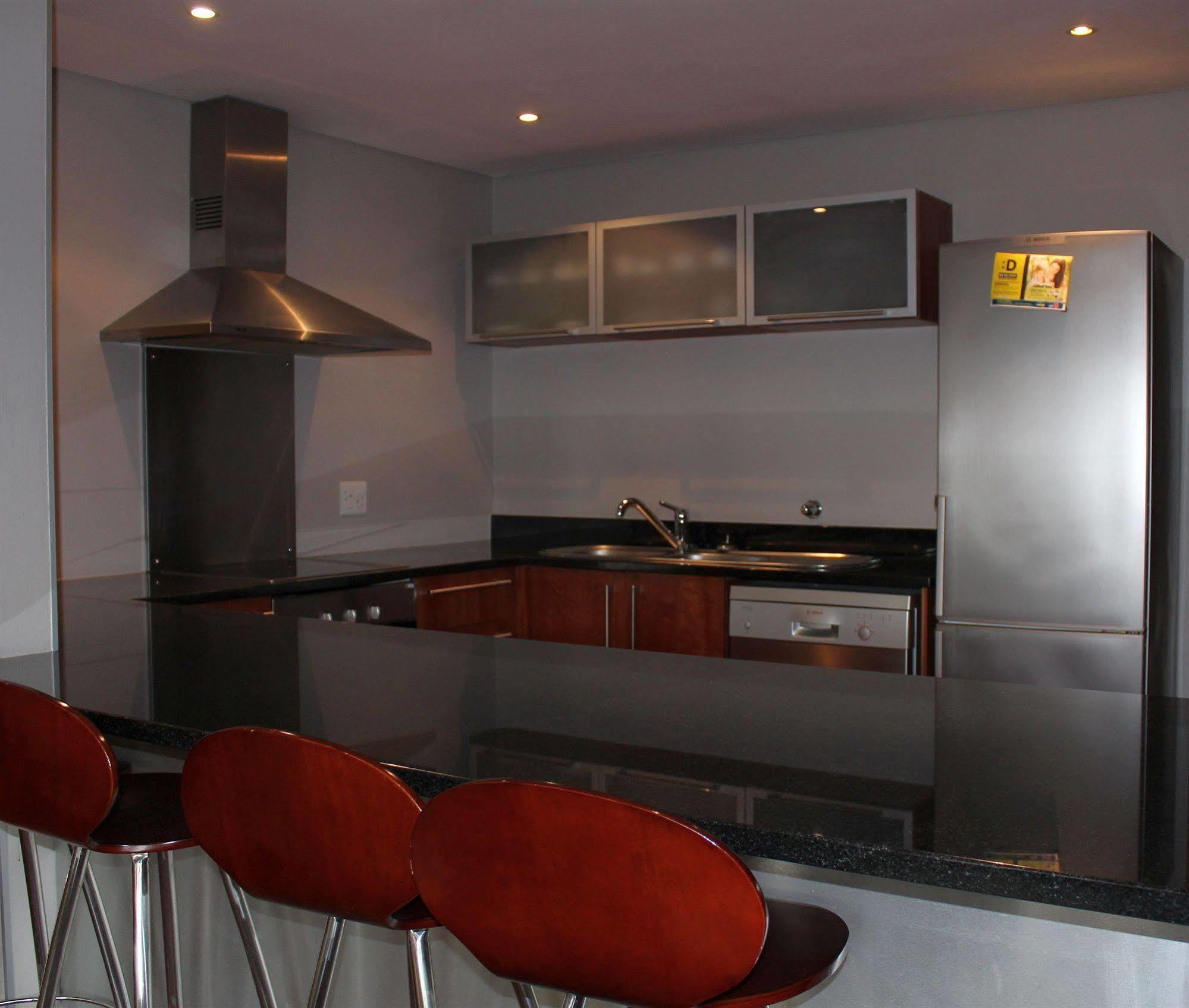 Circa Luxury Aparthotel Cape Town