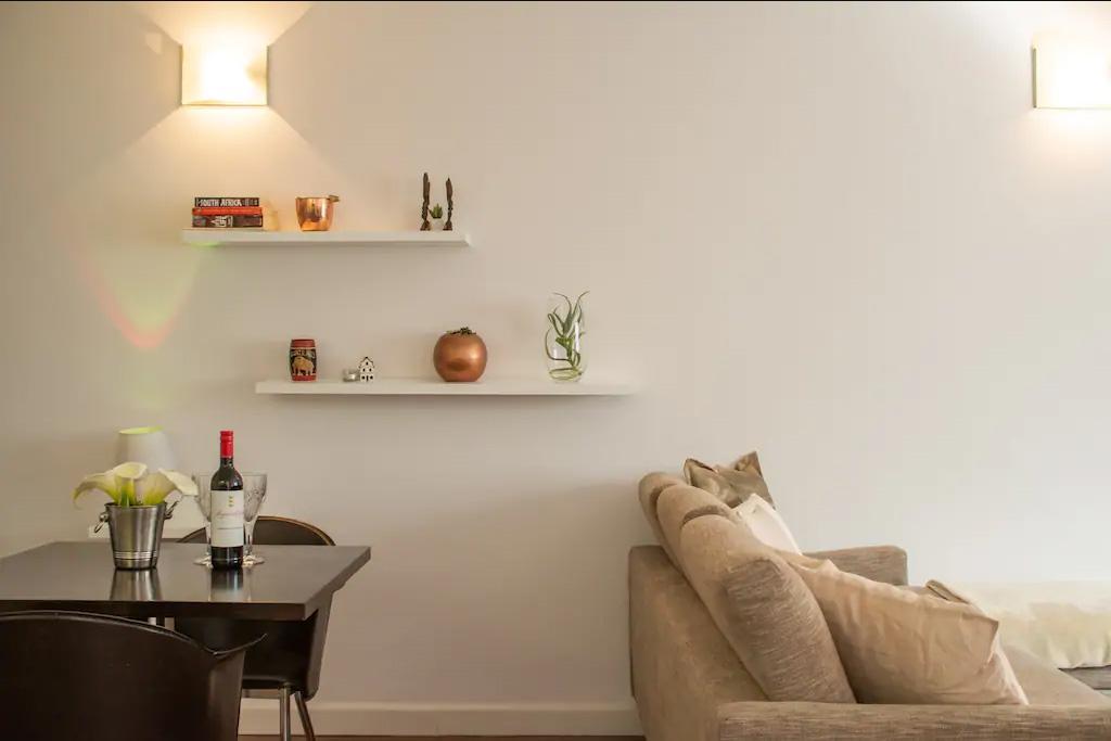 Apartment Adderley, Fantastic Centre Pad - No Loadshedding