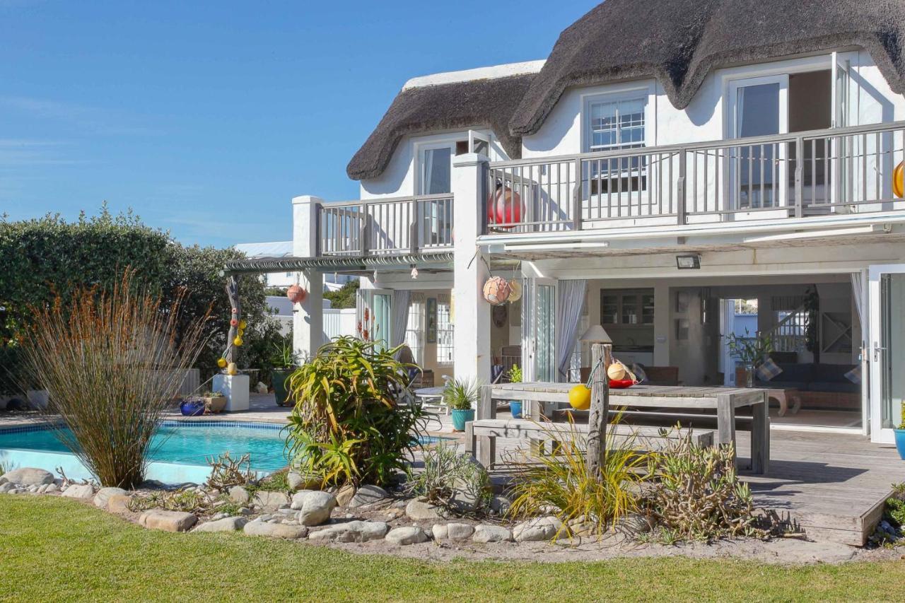 At Kommetjie Way