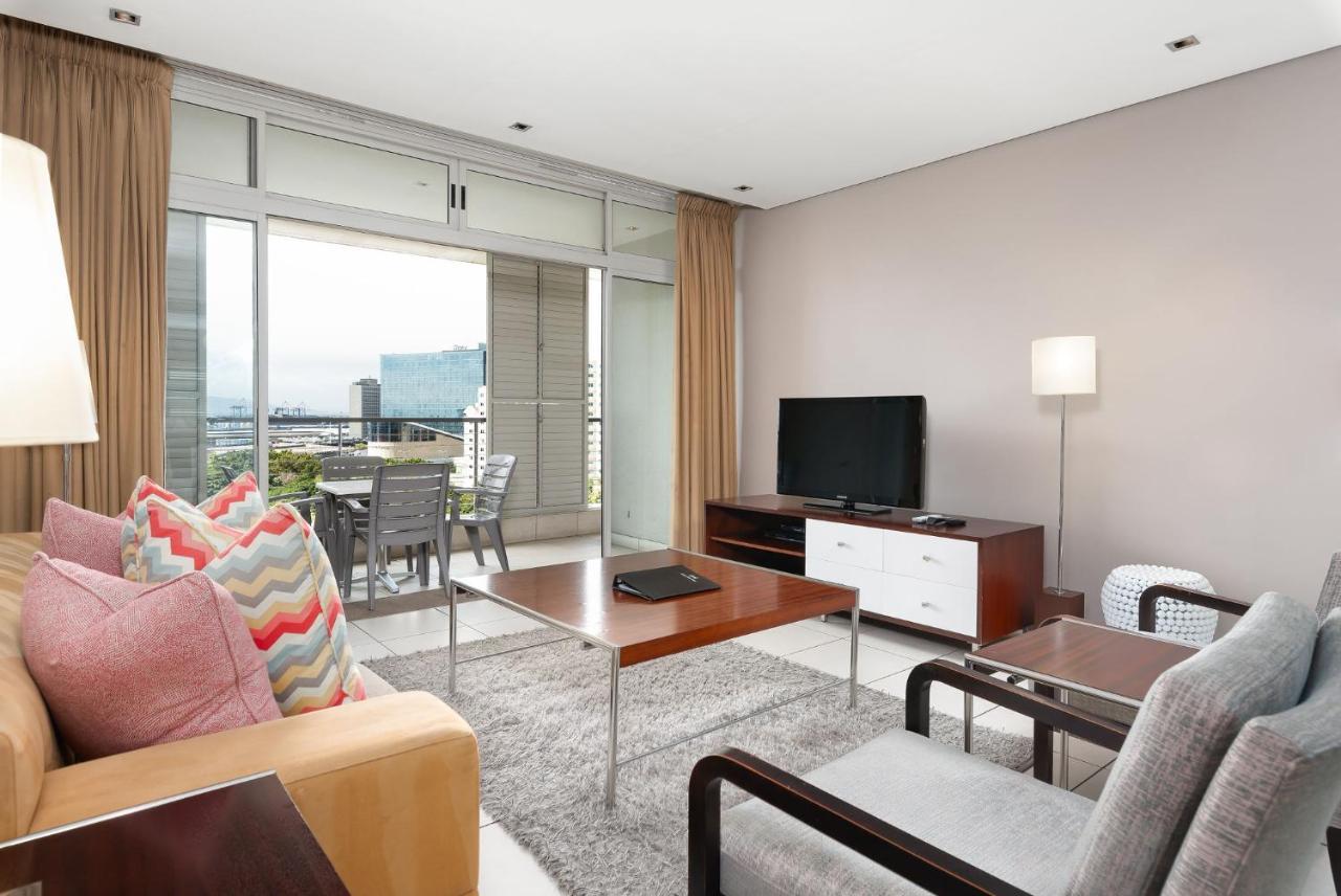 Apartment Harbouredge Cape Town