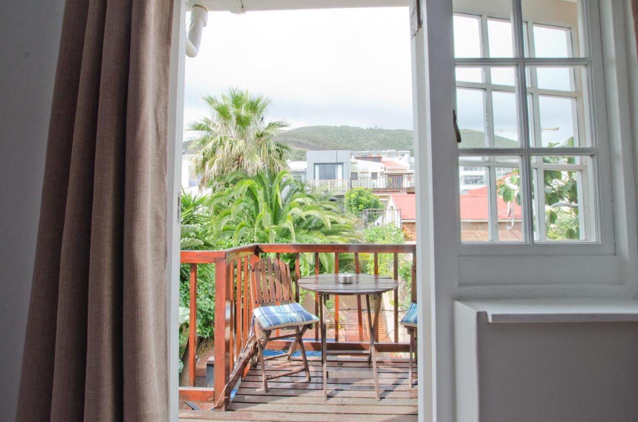 Costa Rose Guest house Cape Town