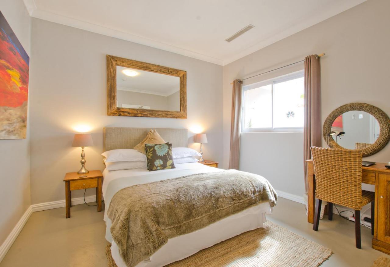 Costa Rose 4*