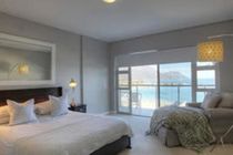 Clifton Breeze Apartment *