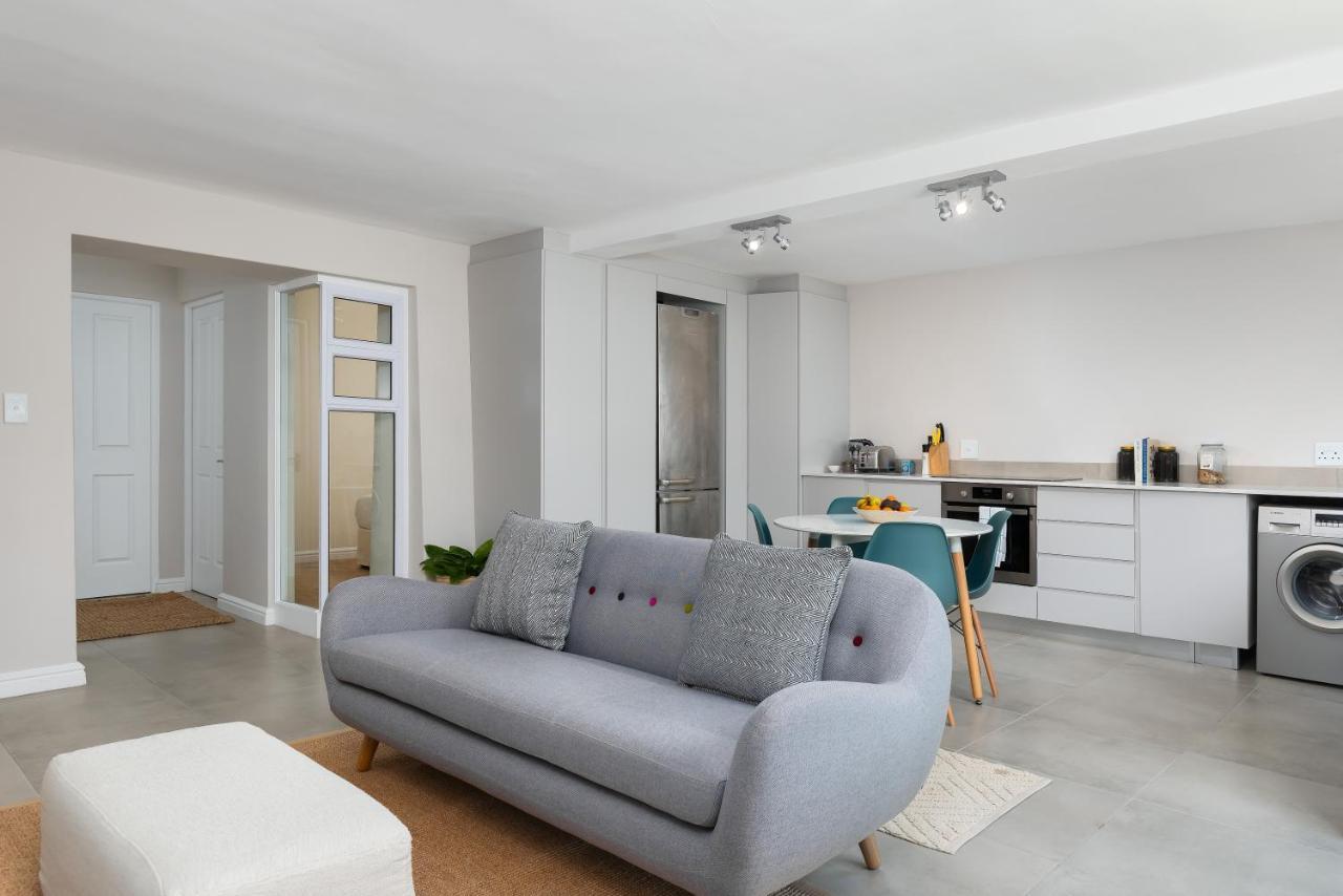 Glengariff Apartment