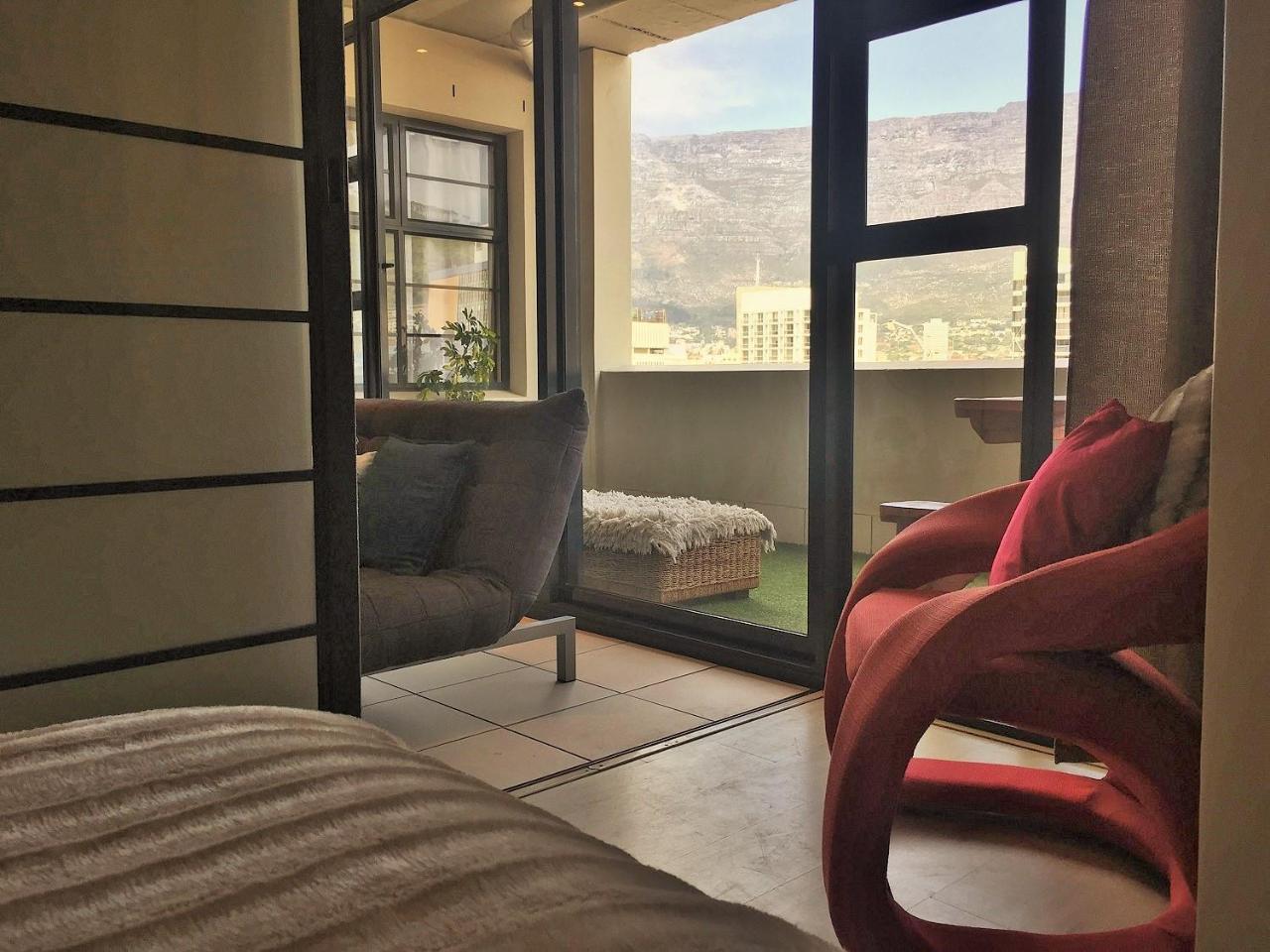 Apartment The Decks 1006 Cape Town