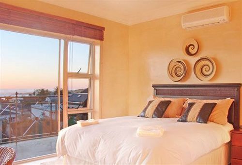 Beachside & Penthouse *