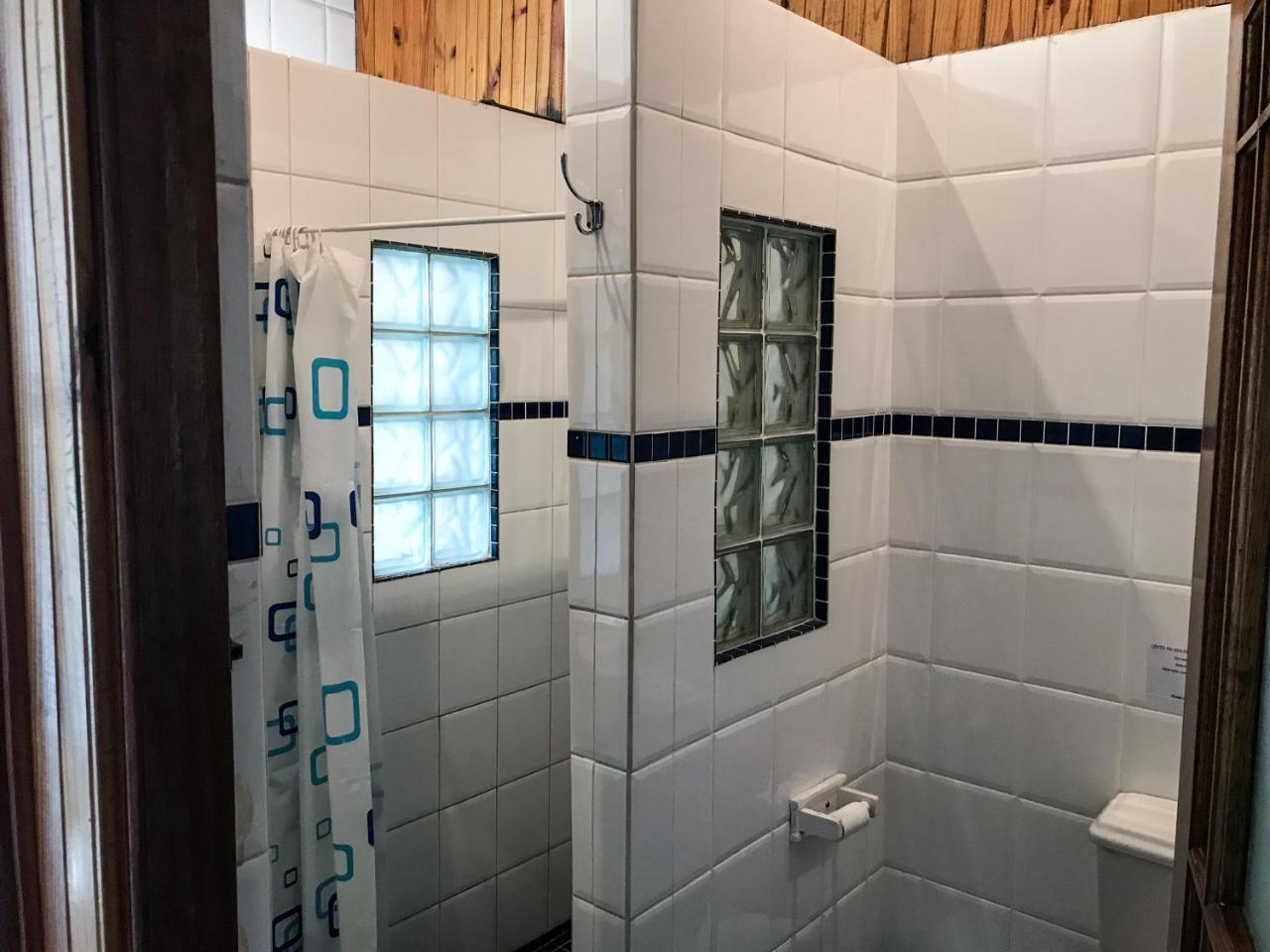 Hostel Oak Backpackers Cape Town