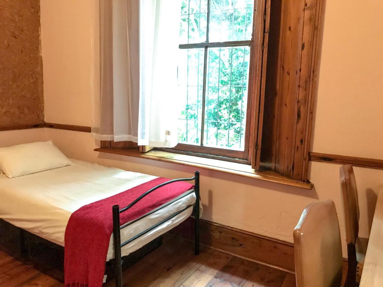 Hostel Oak Backpackers