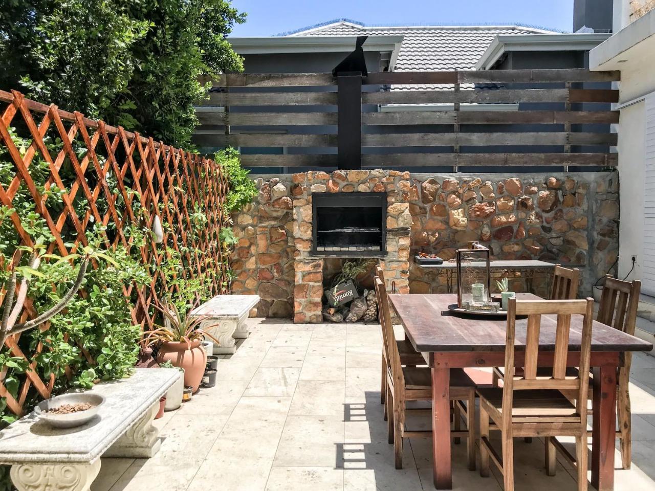 Bed & Breakfast Maison Normandie 4*
