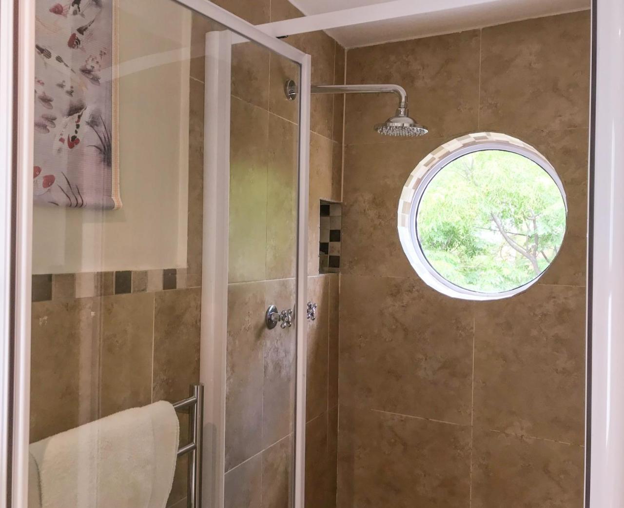 Avatara Guest house