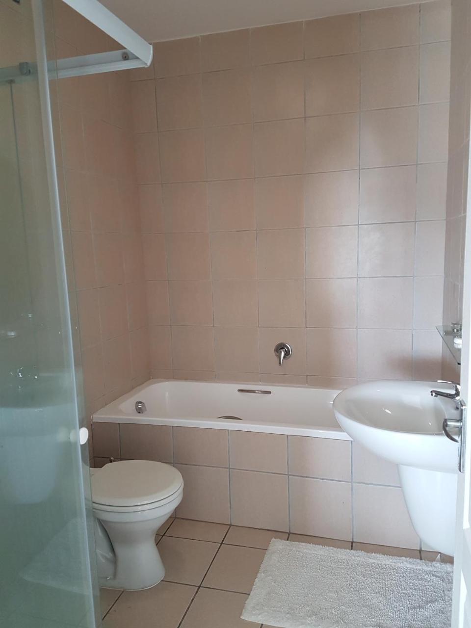 Tokia Self Catering *