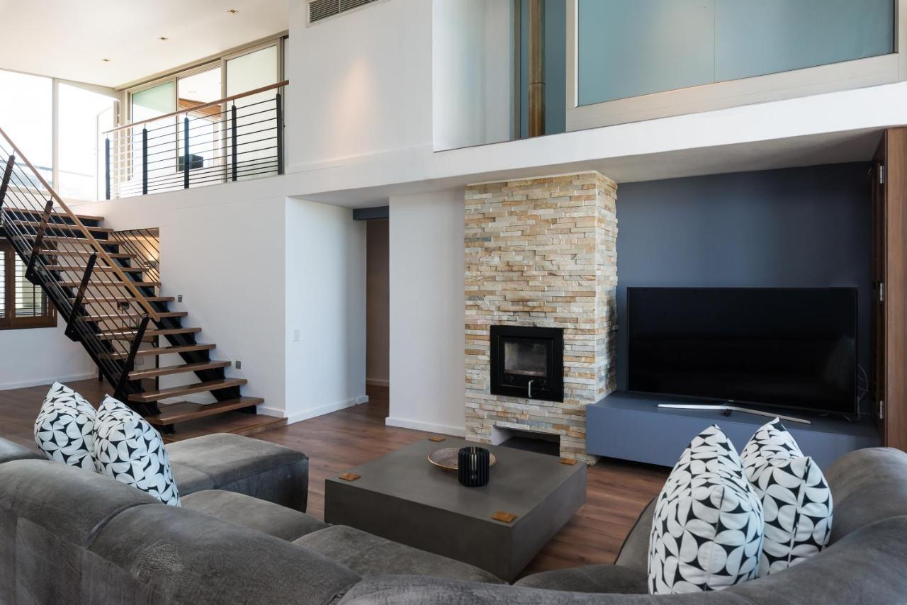 Apartment Harbour Edge