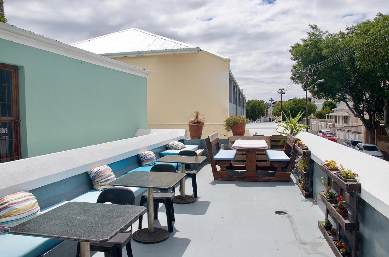 Hostel Oak Backpackers Cape Town