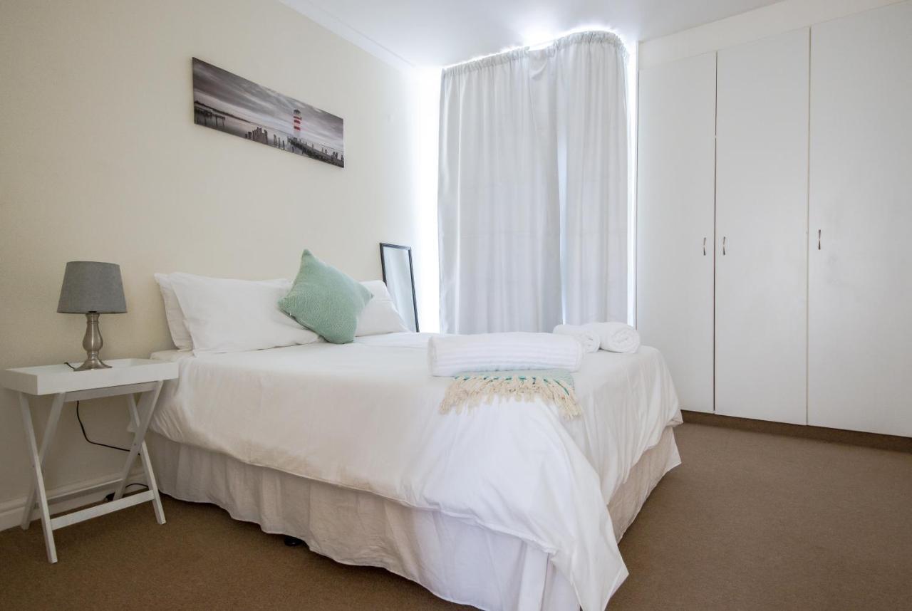 Dollar Blouberg Cape Town
