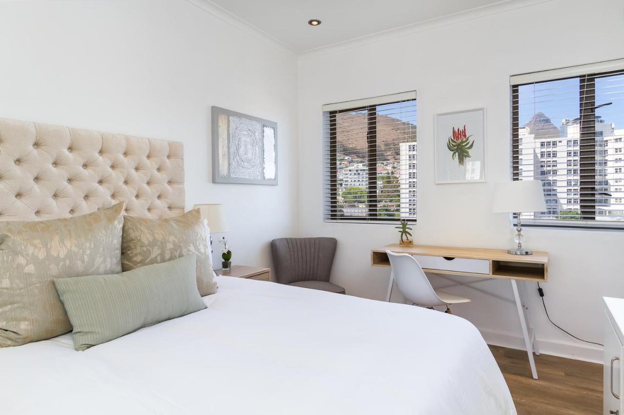 Bay Point C10 Apartment *