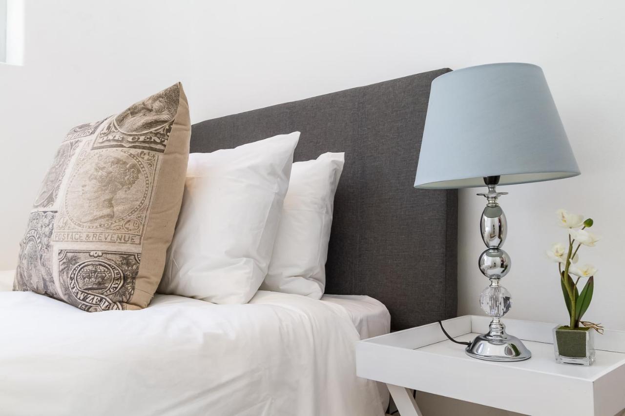 Bay Point C10 Apartment