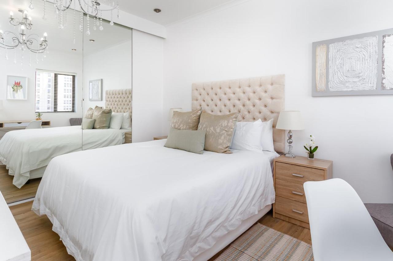 Bay Point C10 Apartment *