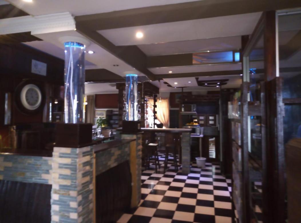 Bread And Barrel Bellville Guest house 4*