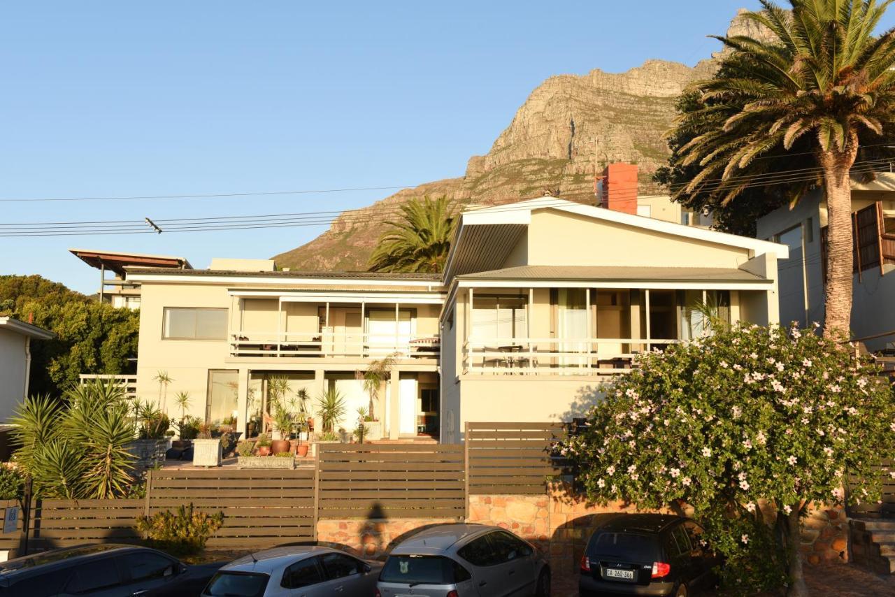 51 On Camps Bay Guest house 3*