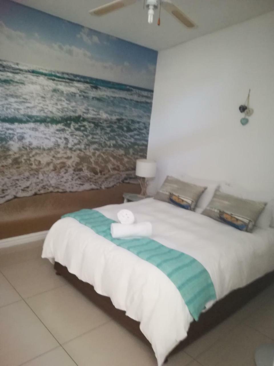 Victoria Beach Apartment
