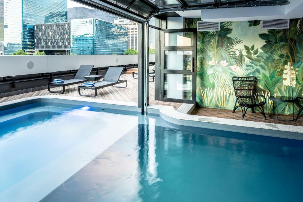 The Onyx By Newmark 4* Cape Town