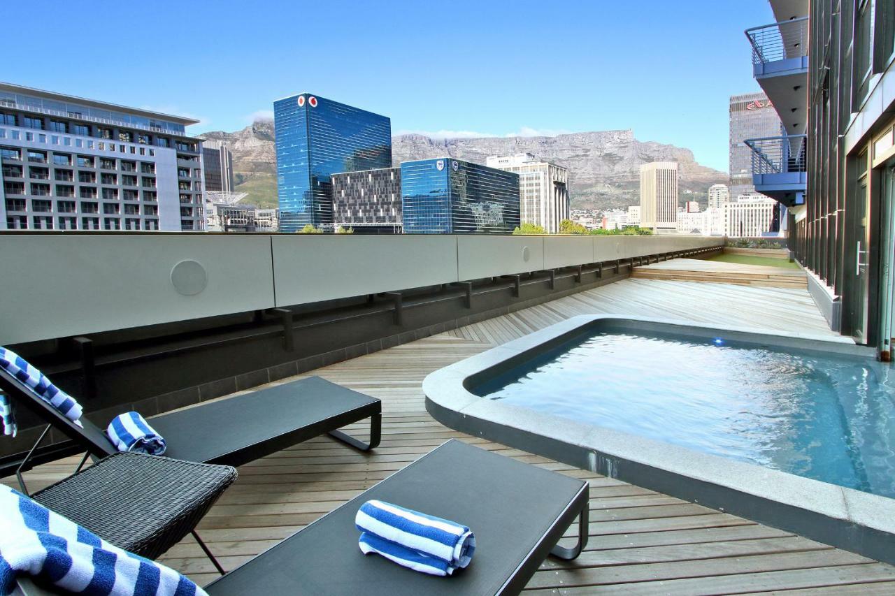 Penthouse Henning@the Onyx Apartment *
