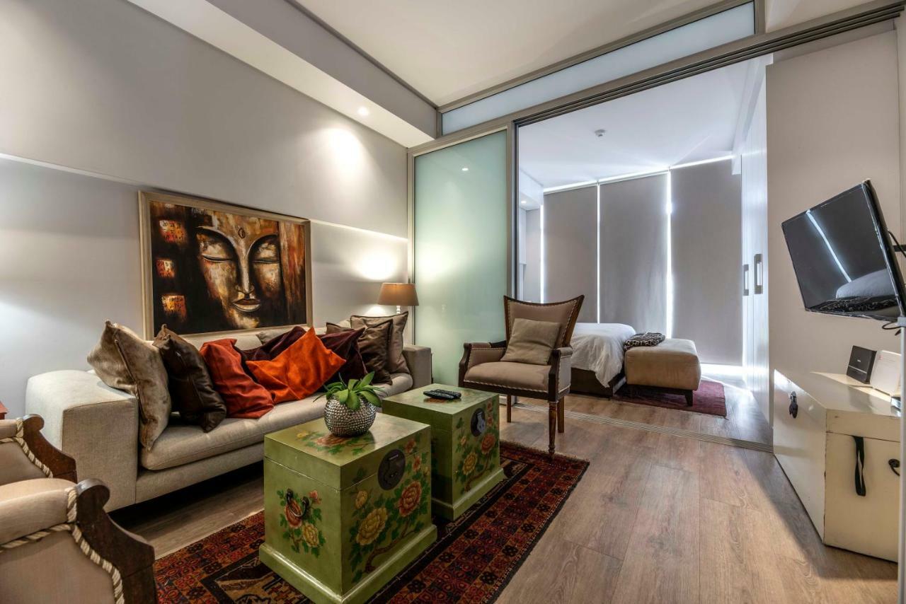 1005 The Sentinel Apartment Cape Town