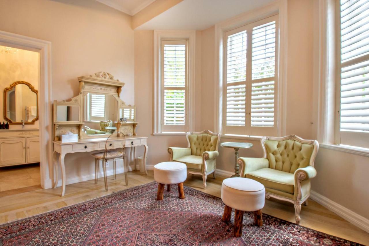 Rhonda's Manor Guest house