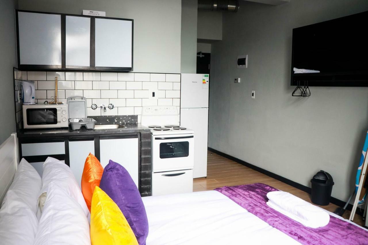 The Heriot 8-9 Apartment