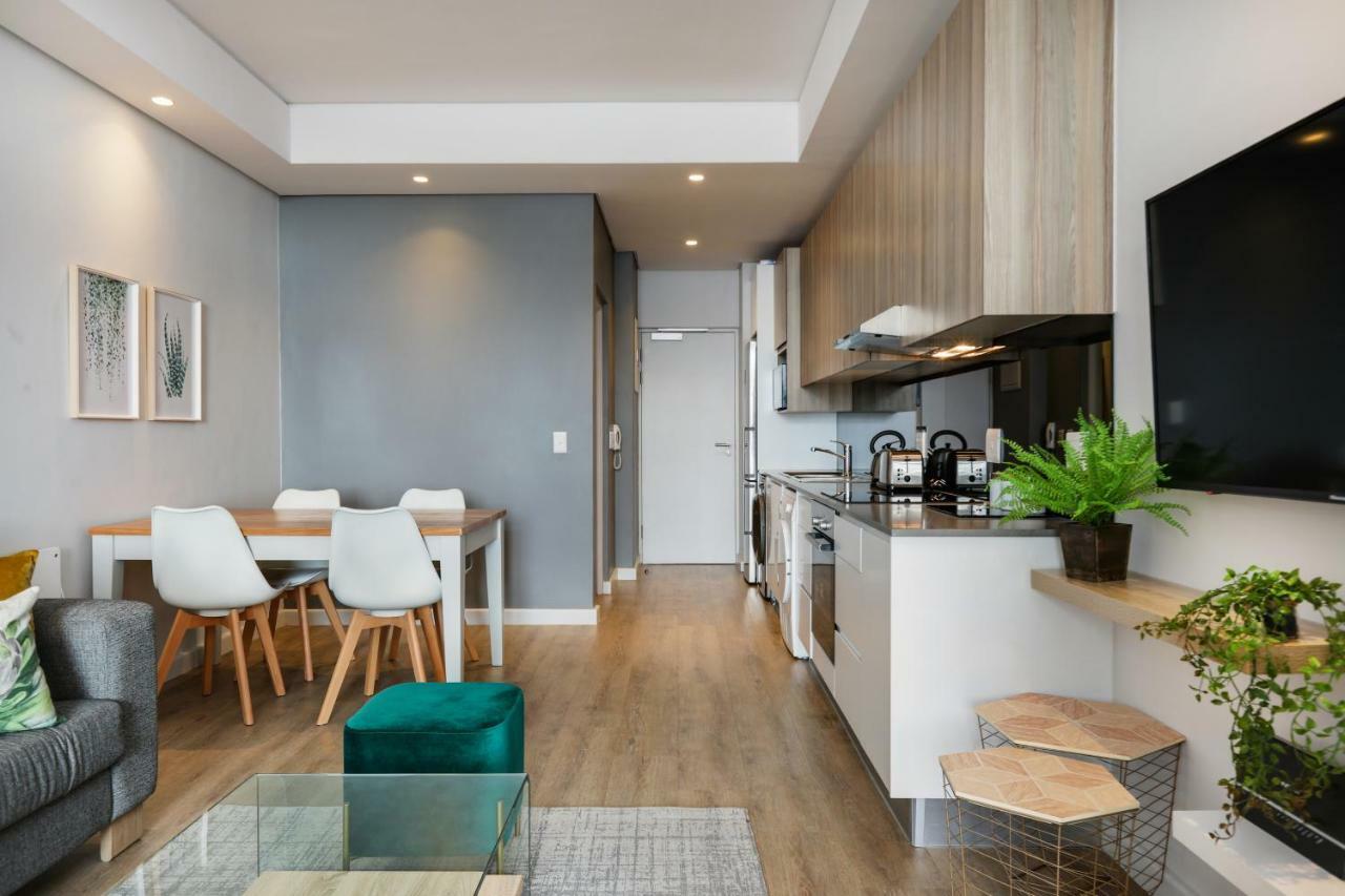 Apartment Backup-power Eco Balcony Near Table Mountain *