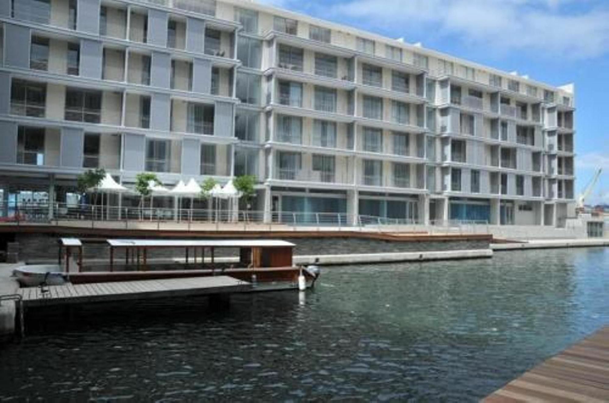Apartment 214 Harbour Bridge Cape Town