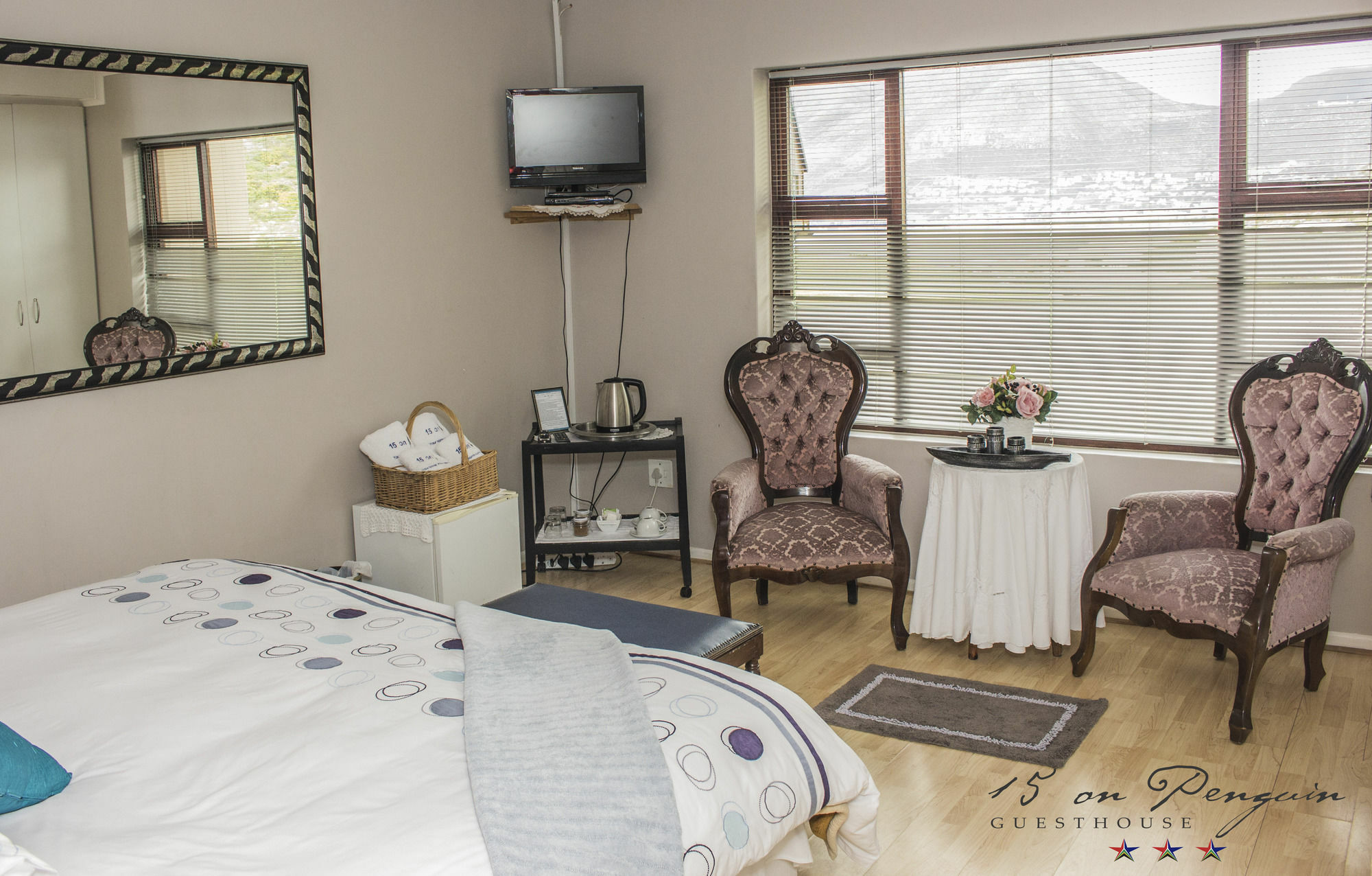 15 On Penguin Guest house Cape Town