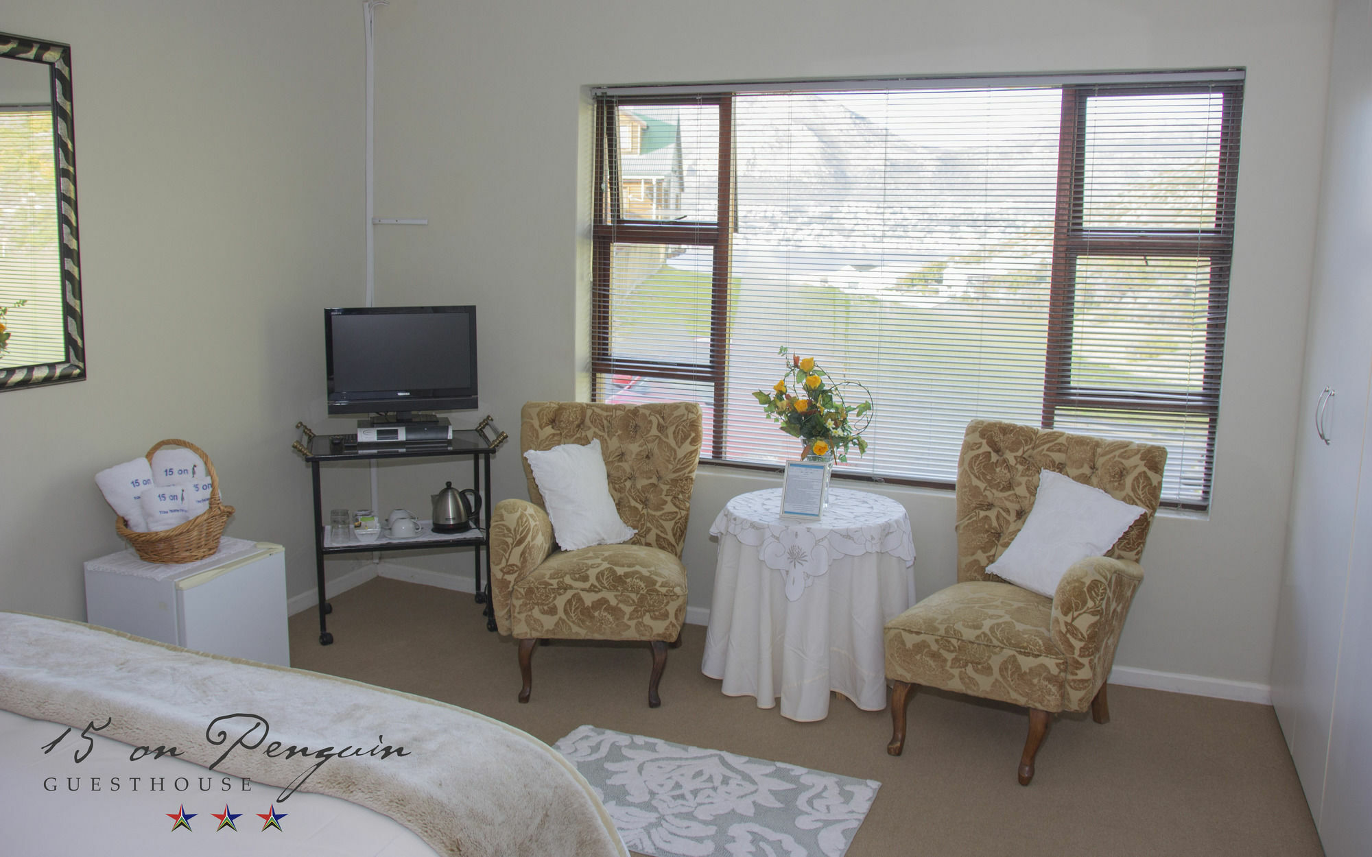 Guest house 15 On Penguin